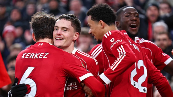 ลิเวอร์พูลเดินหน้าลุ้นแชมป์ เปิดบ้านคุมเกมชนะวูล์ฟส์แบบไม่เสียทรง