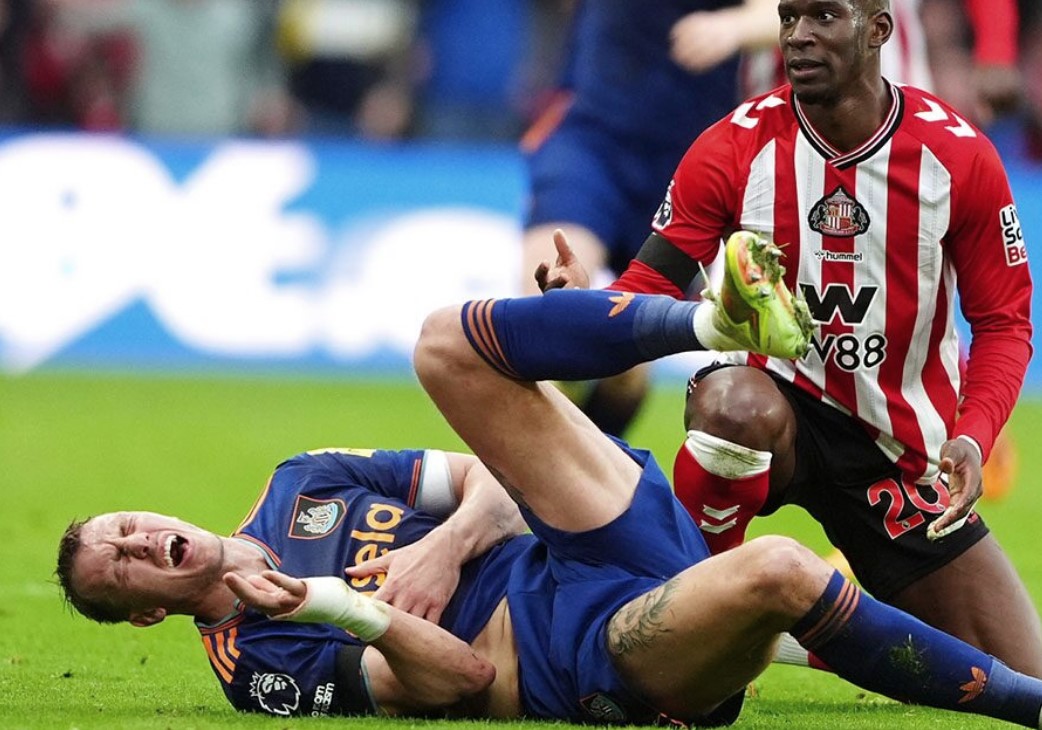 แดน เบิร์น