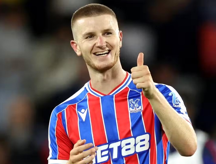 อดัม วาร์ตัน