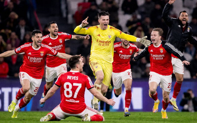 อนาโตลี ทรูบินกลายเป็นฮีโร่