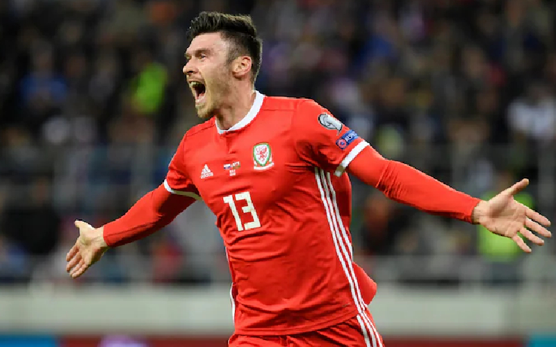 คีฟเฟอร์ มัวร์ ลงเล่นให้ทีมชาติเวลส์ไปแล้ว 52 นัด