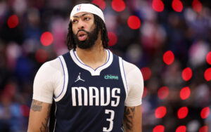 แอนโธนี เดวิส